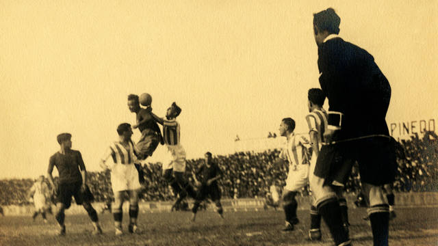 1928: Vô địch Cúp nhà vua sau trận chung kết ở Santander