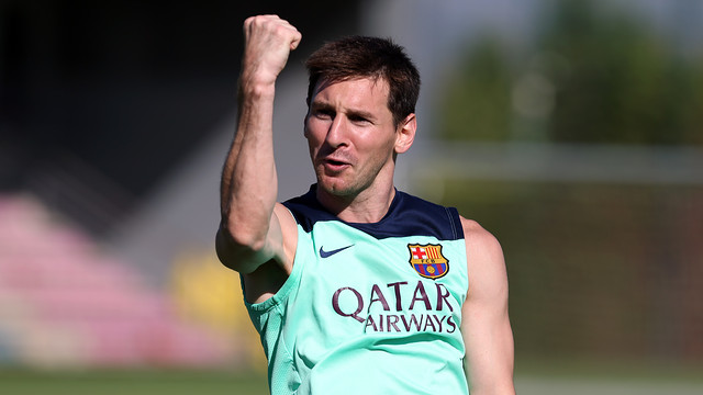 Messi-tap-luyen-8-1-2014.JPG